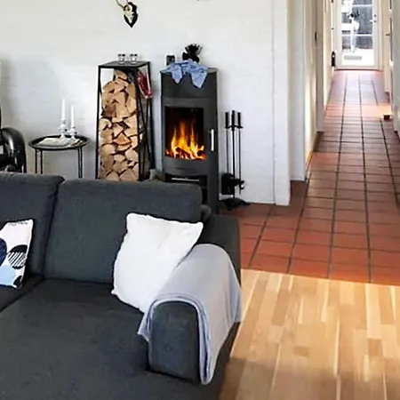 Casa vacanze Cozy In Lokken, By Sea Løkken